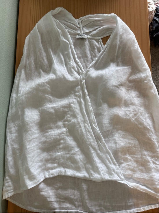 Aritzia Tops - Aritzia 100% linen tank